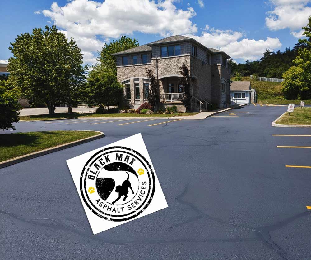 asphalt crack repair in Hamilton, Ontario - Black Max Asphalt Services