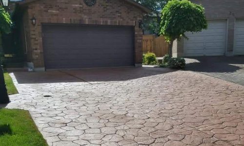 Concrete sealing for driveways and sidewalks in Hamilton, Ontario